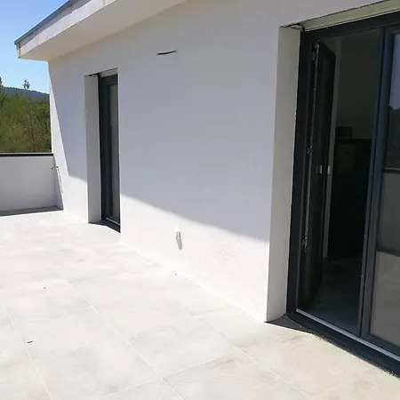 Contemporaine F5 Cote Azur Calme Villa